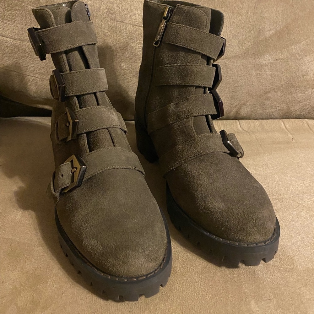 Blondo Waterproof Leather Moto Buckle Ankle Boots | Weatherproof Chic - Picture 7 of 10